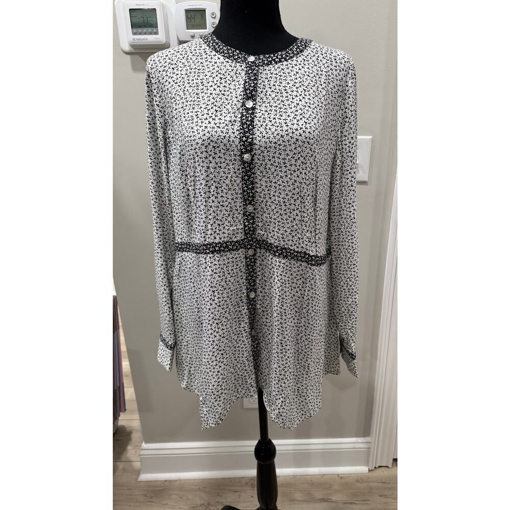 Cottagecore J.Jill Gorgeous Cream Tunic Top Ditsy Floral Rayon Small NWT
